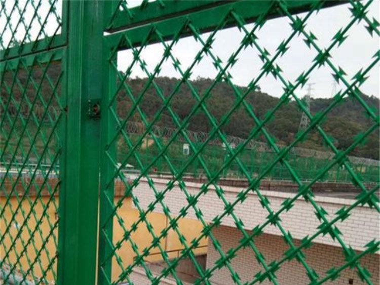 看守所滚刀刺网