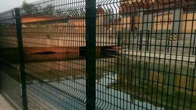 别墅围墙护栏网18631858321